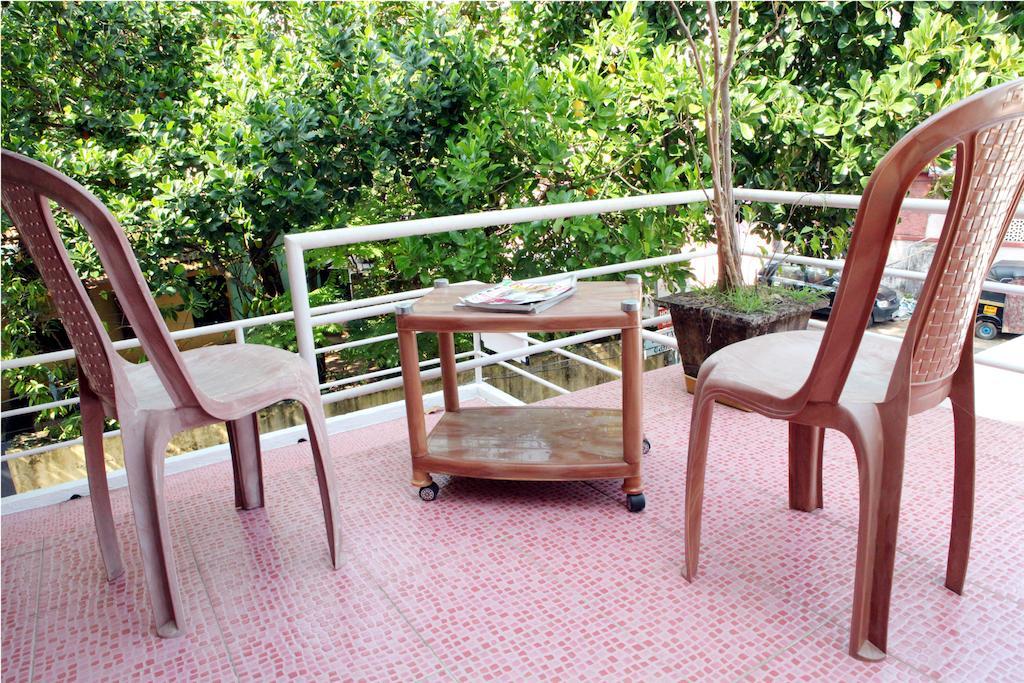 Bed and Breakfast Das Residency Коччи Экстерьер фото