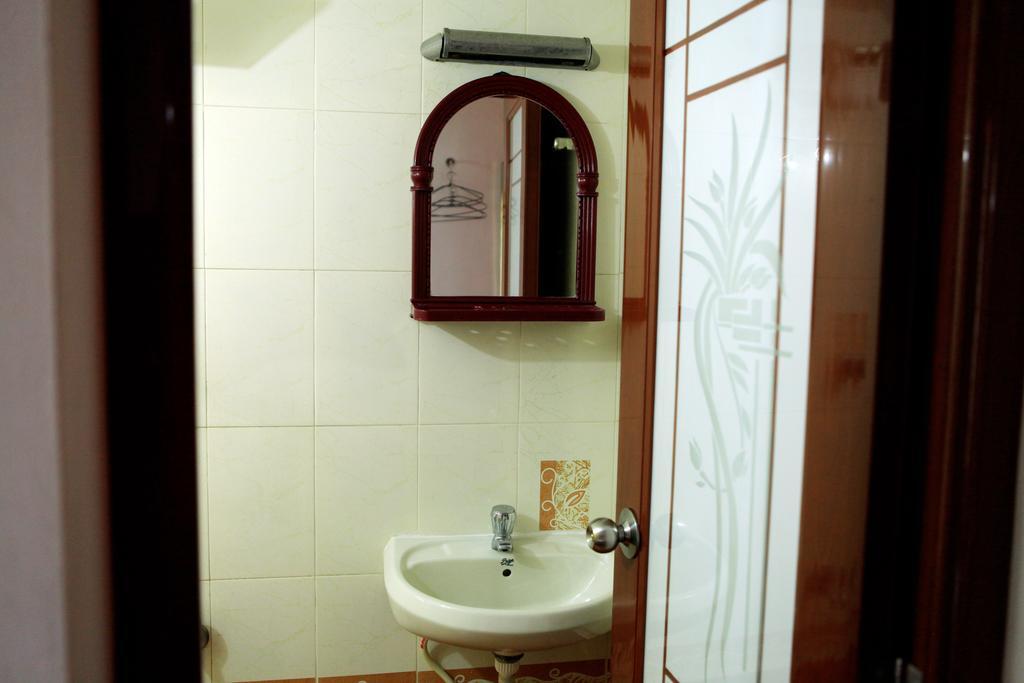 Bed and Breakfast Das Residency Коччи Экстерьер фото