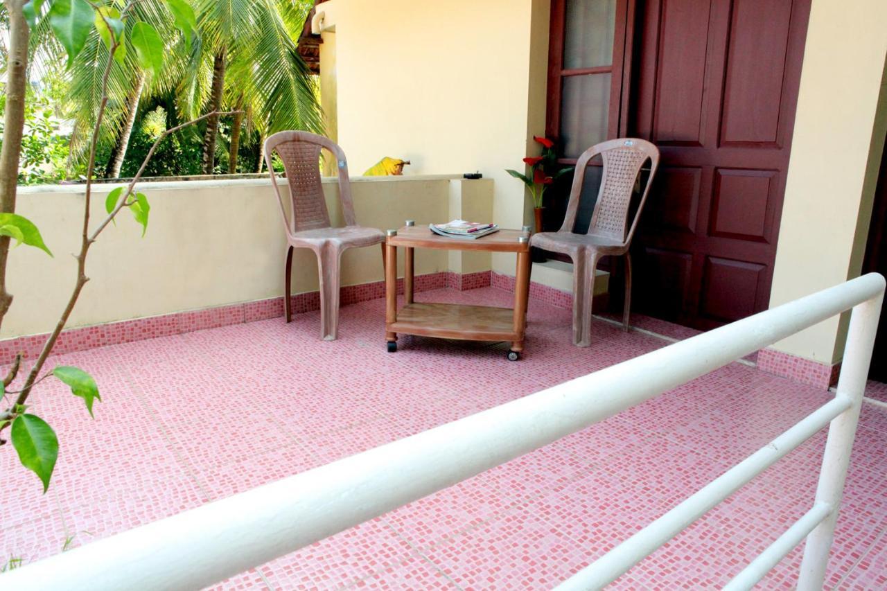 Bed and Breakfast Das Residency Коччи Экстерьер фото